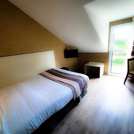 Hotel Alicia Auray Le Bono מראה חיצוני תמונה