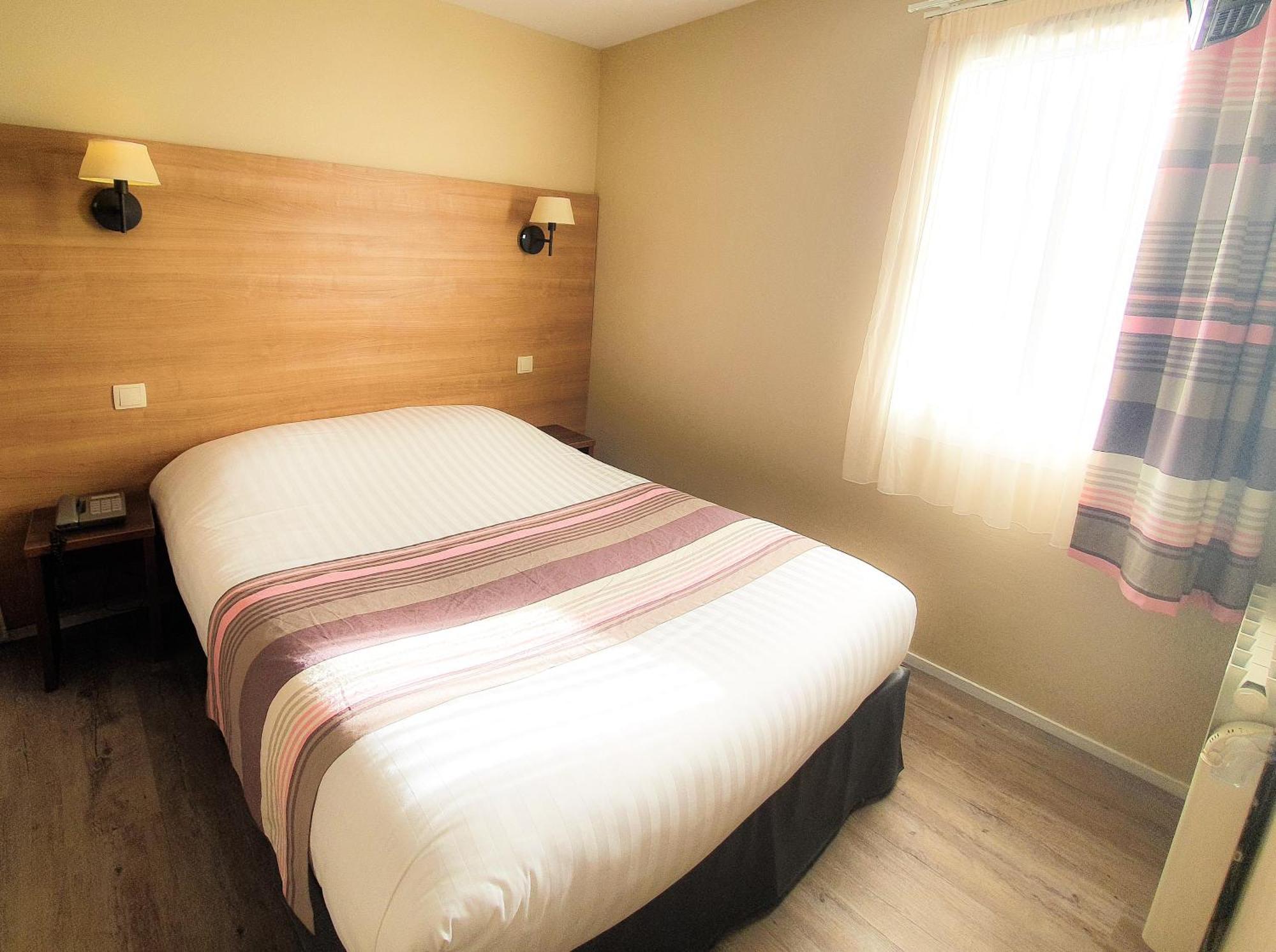 Hotel Alicia Auray Le Bono מראה חיצוני תמונה