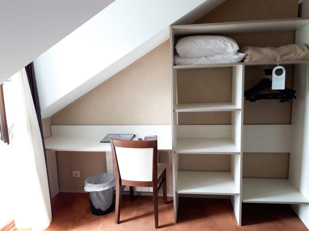 Hotel Alicia Auray Le Bono מראה חיצוני תמונה
